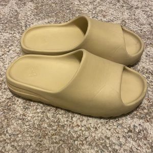 Adidas Yeezy Slides
